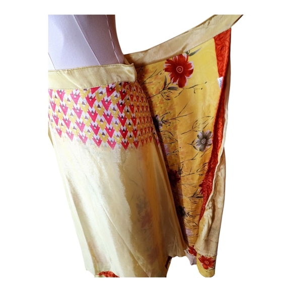 Reversible 100% Silk Wrap Skirt Flowy Boho Floral One Size Fits Most - Picture 5 of 16